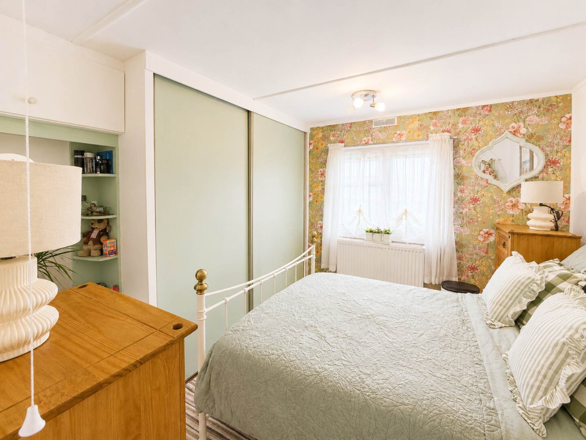 Oaktree Park, Locking - 12 Months Full Residency, Image 10