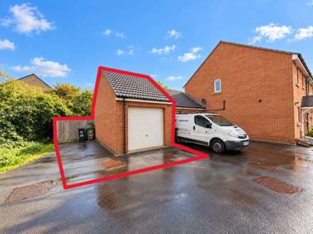 Hayward Avenue, West Wick, Image 2