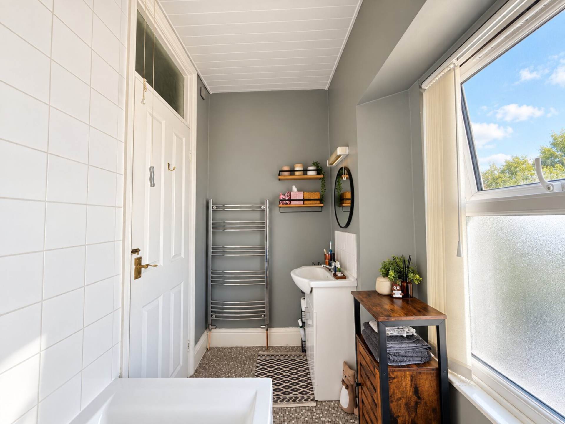 Bridge Road, Superb First Time Buyers Flat - Own Private Entrance, Image 10