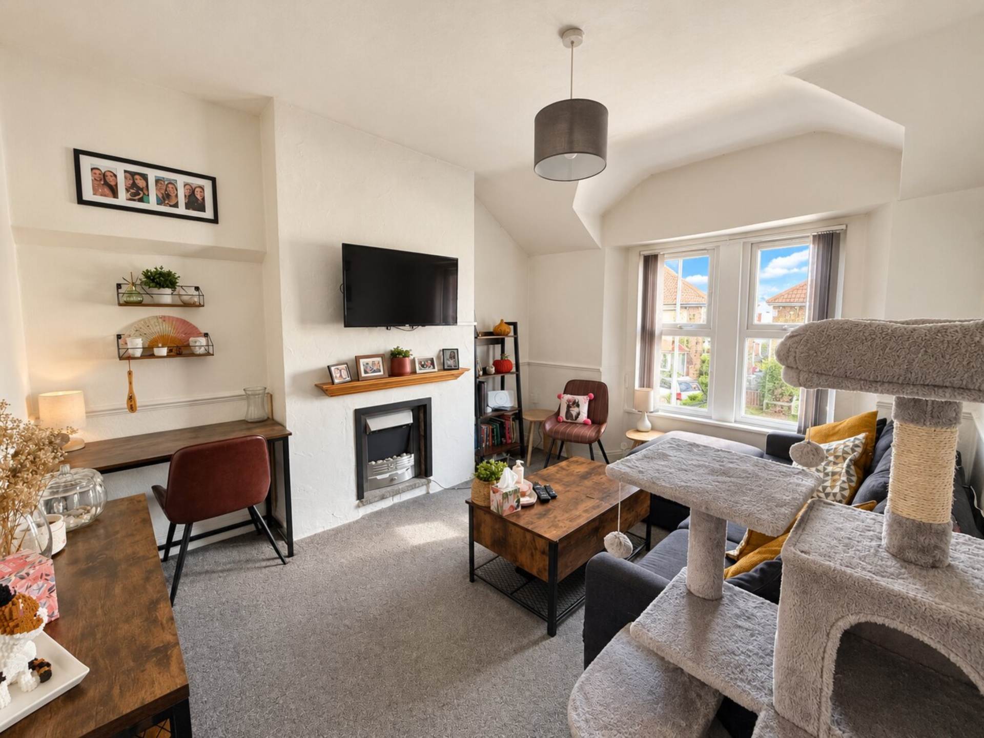 Bridge Road, Superb First Time Buyers Flat - Own Private Entrance, Image 4