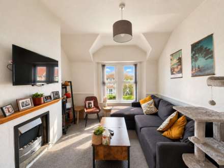 Bridge Road, Superb First Time Buyers Flat - Own Private Entrance, Image 5