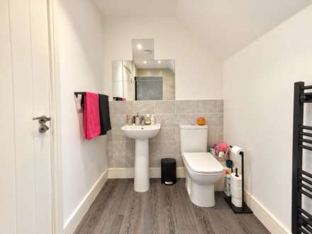McCrae Road, Locking Parklands - Immaculately Presented Home, Image 23
