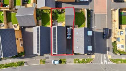 McCrae Road, Locking Parklands - Immaculately Presented Home, Image 25