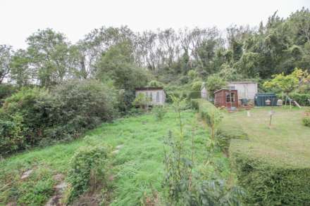 **Loxton**Beautifully Presented**150' Garden with Studio**3 Bedrooms**Open Plan Kit/Dining/Living Room**, Image 16