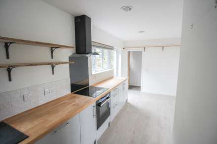**Loxton**Beautifully Presented**150' Garden with Studio**3 Bedrooms**Open Plan Kit/Dining/Living Room**, Image 7