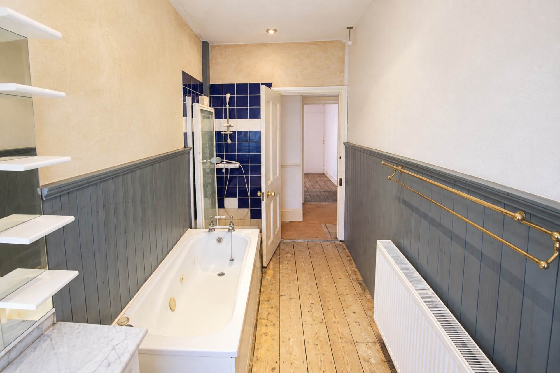 **South Ward**3-4 Bedrooms**Large Private Rear Garden**General Updating Required**, Image 15