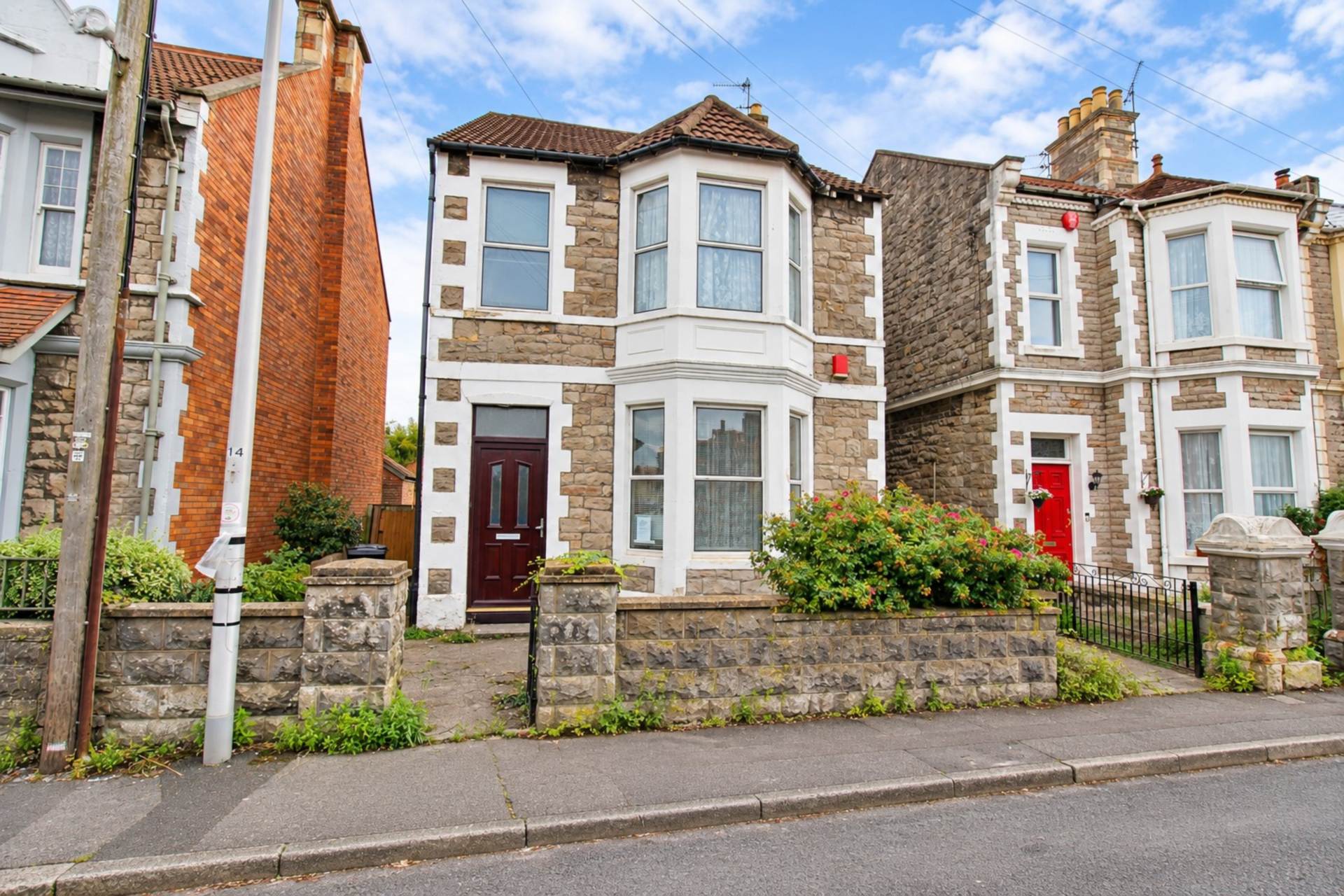 **South Ward**3-4 Bedrooms**Large Private Rear Garden**General Updating Required**, Image 22