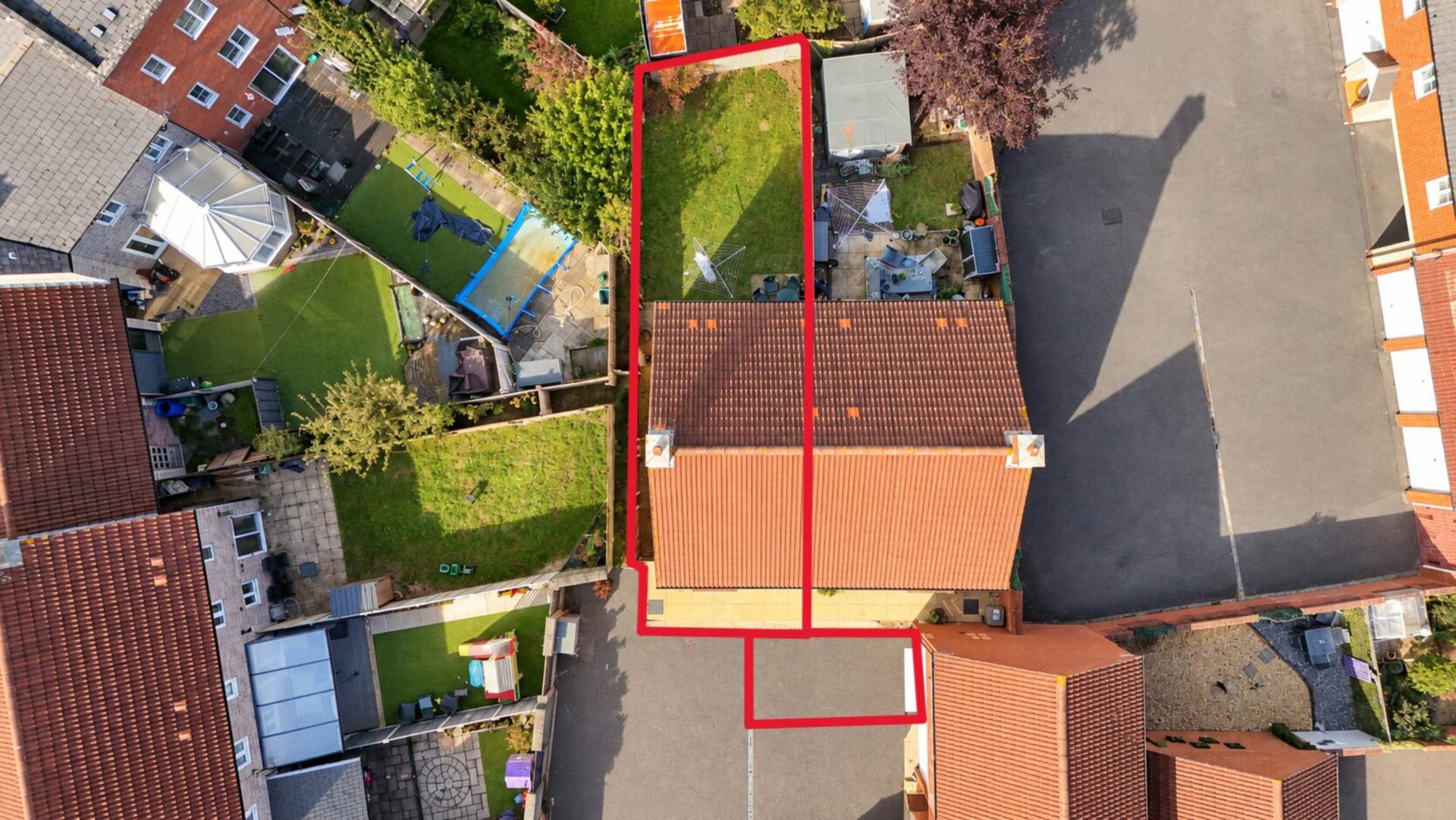 Stroud Way, Edge Of Weston Village - Cul-de-sac Location, Image 2