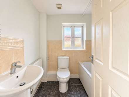 Stroud Way, Edge Of Weston Village - Cul-de-sac Location, Image 15