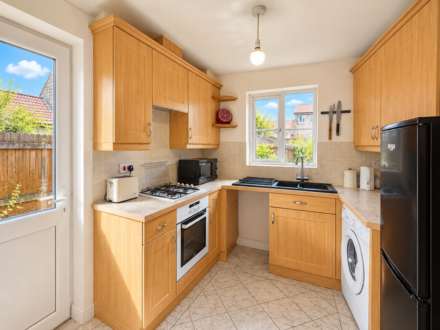 Stroud Way, Edge Of Weston Village - Cul-de-sac Location, Image 5