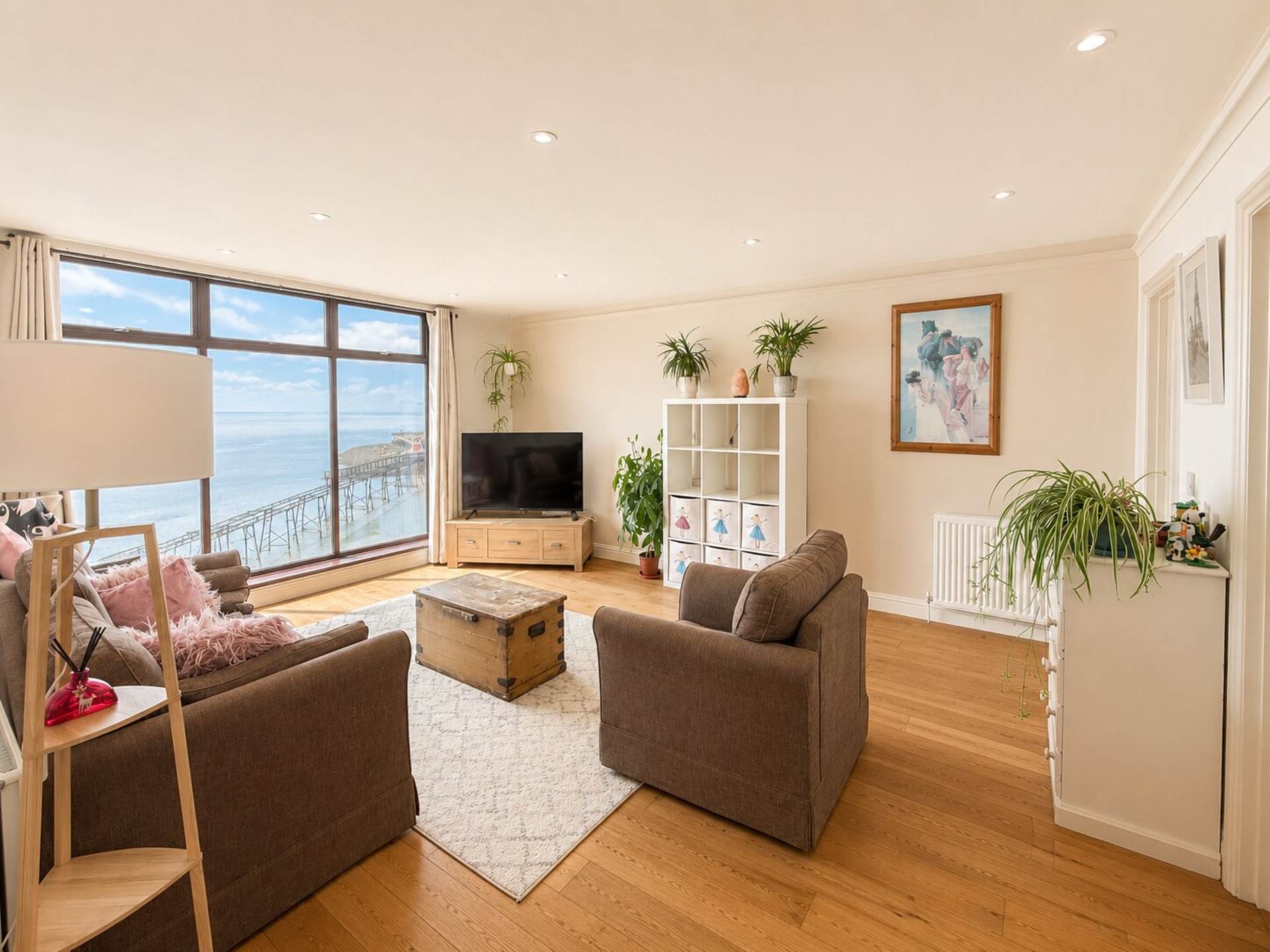 Forelands Court, Upper Kewstoke Road - Best Views Around!, Image 11