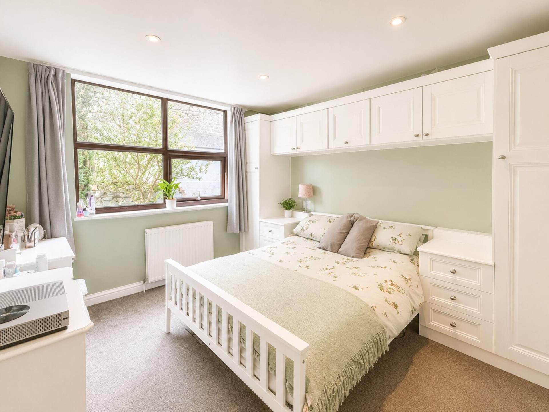 Forelands Court, Upper Kewstoke Road - Best Views Around!, Image 16