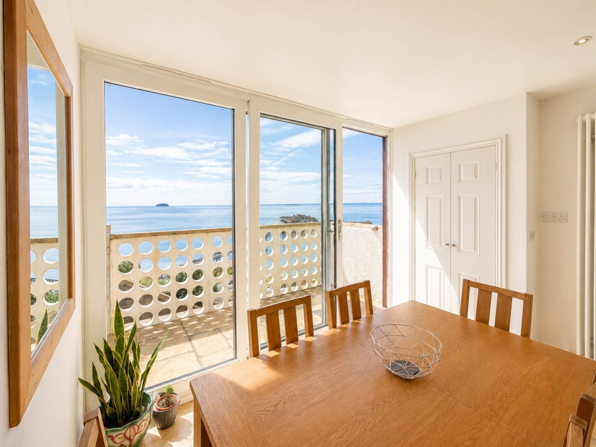 Forelands Court, Upper Kewstoke Road - Best Views Around!, Image 9
