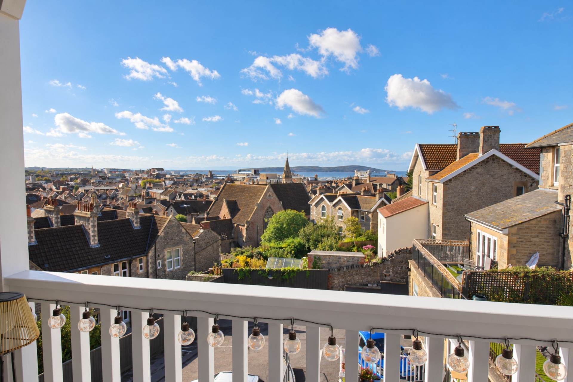**Hillside Apartment**Fantastic Coastal Views*Master Bedroom with Balcony & En Suite**Secure Allocated Parking**, Image 18