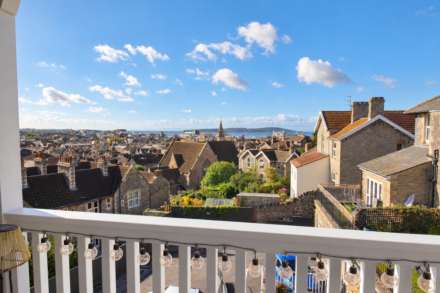 **Hillside Apartment**Fantastic Coastal Views*Master Bedroom with Balcony & En Suite**Secure Allocated Parking**, Image 18
