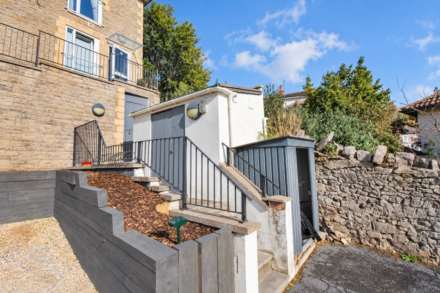 **Hillside Apartment**Fantastic Coastal Views*Master Bedroom with Balcony & En Suite**Secure Allocated Parking**, Image 22