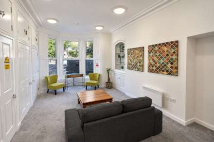 **Hillside Apartment**Fantastic Coastal Views*Master Bedroom with Balcony & En Suite**Secure Allocated Parking**, Image 23