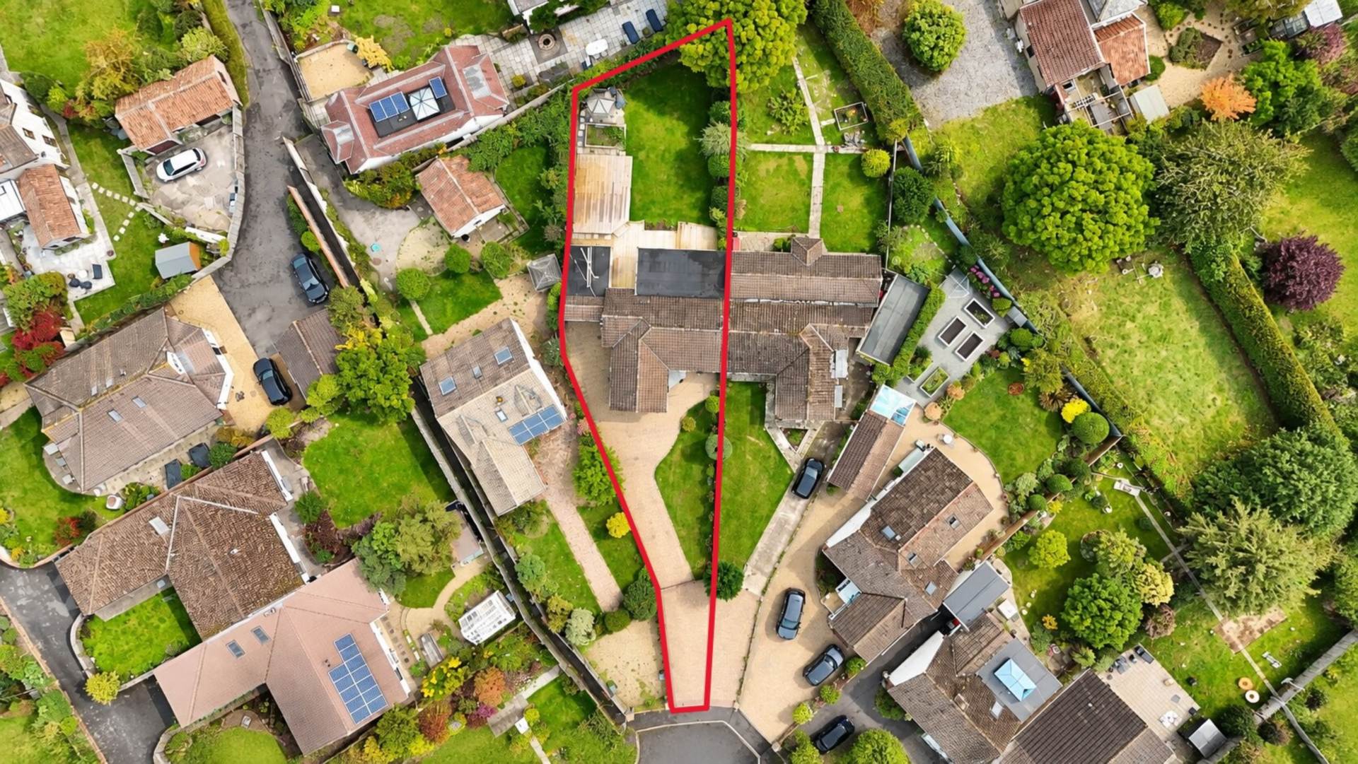 **Churchill**Large Plot**Open Plan Living/Kitchen/Dining Area**Large Driveway/Garage Electric Door**, Image 4