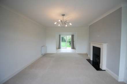 **Churchill**Large Plot**Open Plan Living/Kitchen/Dining Area**Large Driveway/Garage Electric Door**, Image 13