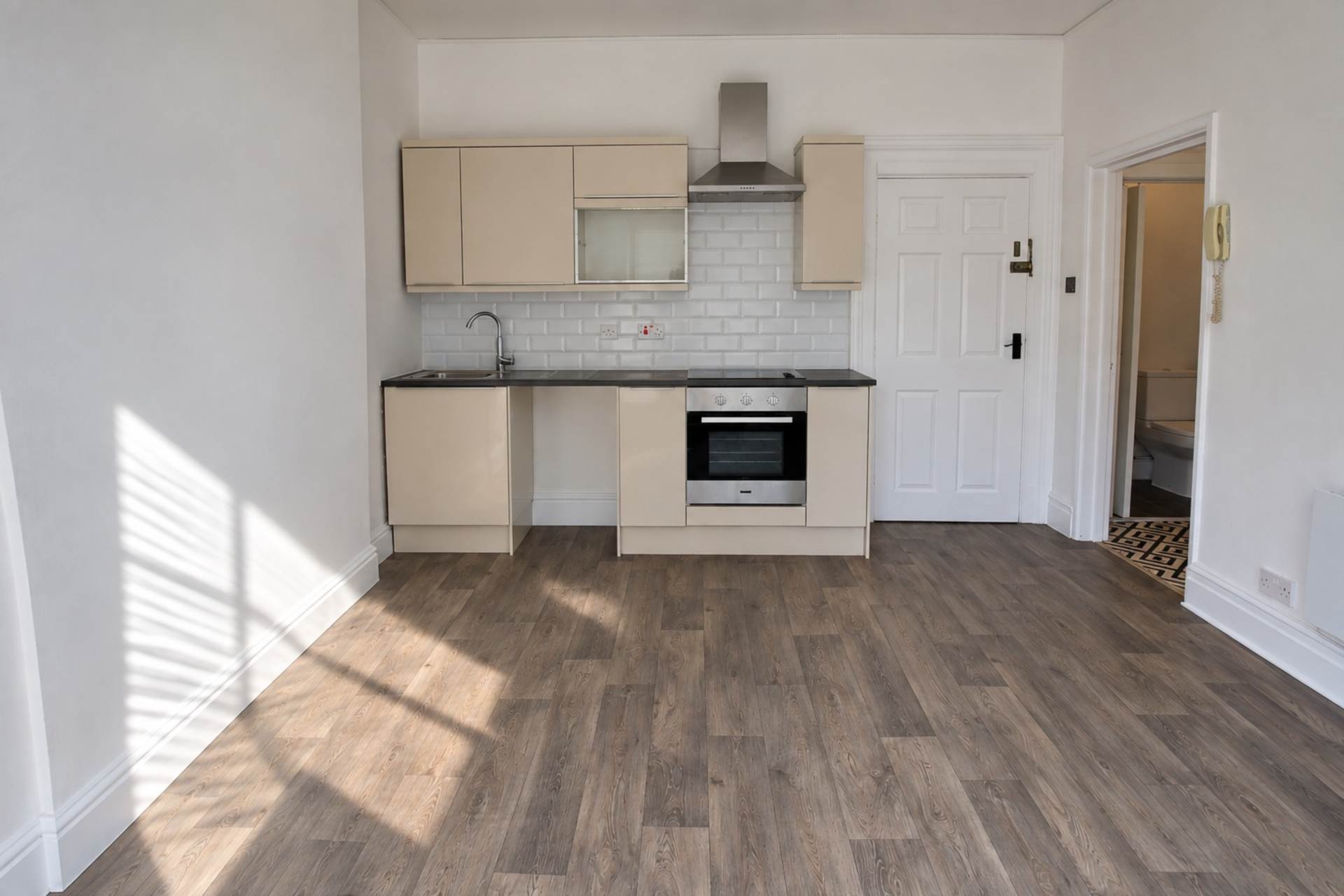 Gordon Road, Weston-super-Mare, Image 2