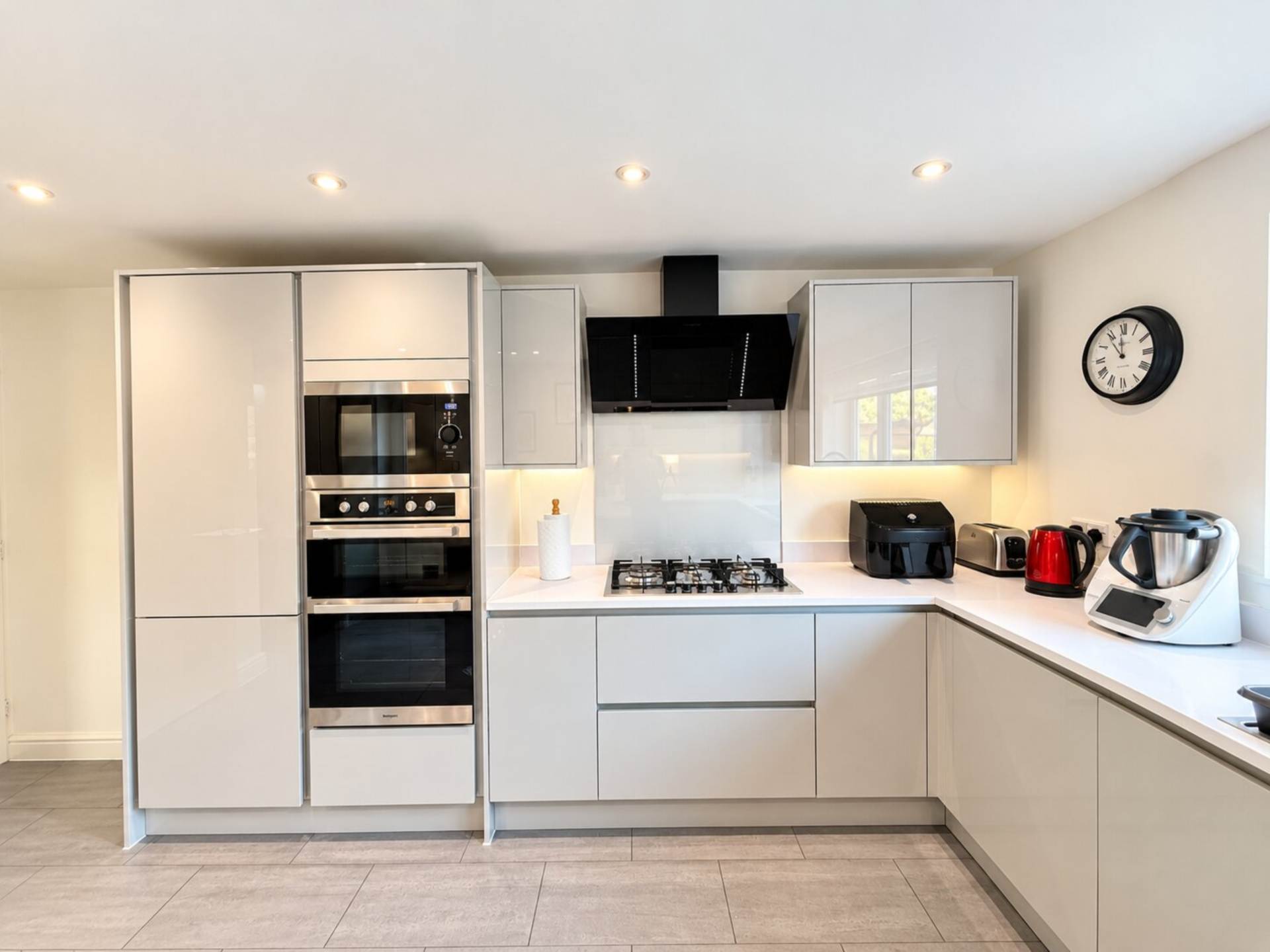 Careys Way, Edge Of Weston Village - Extended Family Home, Image 4