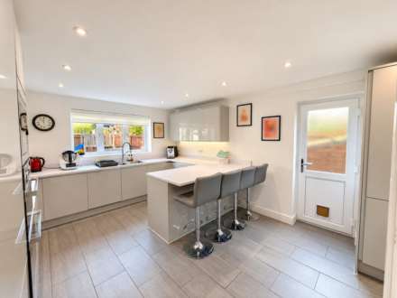 Careys Way, Edge Of Weston Village - Extended Family Home, Image 2