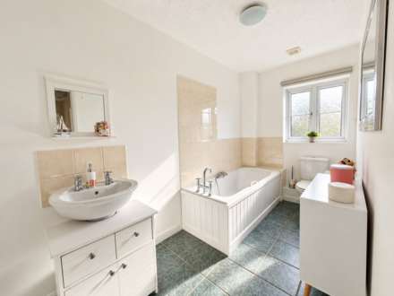 Careys Way, Edge Of Weston Village - Extended Family Home, Image 20