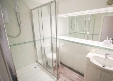 **Sea View**Immaculately Presented**Ample Storage**Under Cover Secure Parking**, Image 15