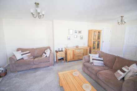 **Sea View**Immaculately Presented**Ample Storage**Under Cover Secure Parking**, Image 7
