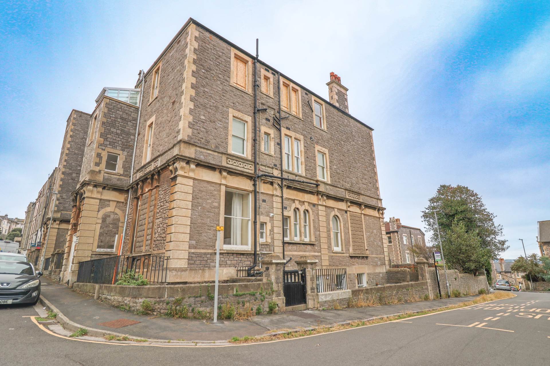 South Road, Hillside - Modern & Character Filled Flat, Image 1