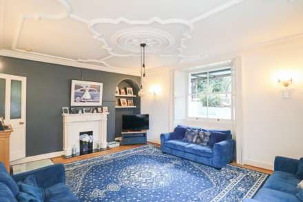 South Road, Hillside - Modern & Character Filled Flat, Image 3