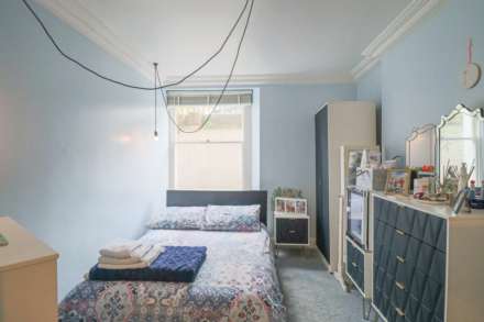 South Road, Hillside - Modern & Character Filled Flat, Image 7