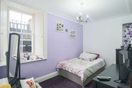 South Road, Hillside - Modern & Character Filled Flat, Image 9