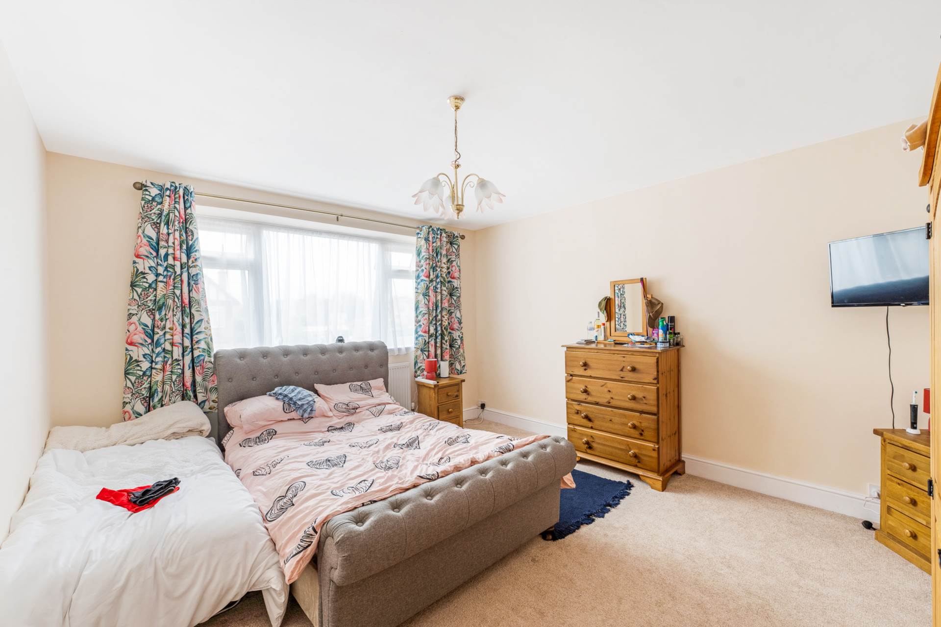 Woodland Road, South Ward - Grand Property!, Image 15
