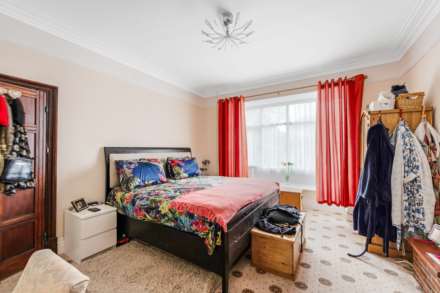 Woodland Road, South Ward - Grand Property!, Image 13