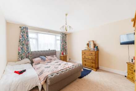 Woodland Road, South Ward - Grand Property!, Image 15