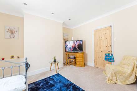 Woodland Road, South Ward - Grand Property!, Image 18