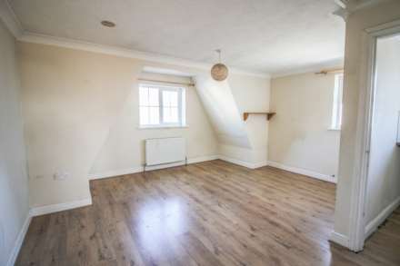 Milton Court, Milton Road, Image 2