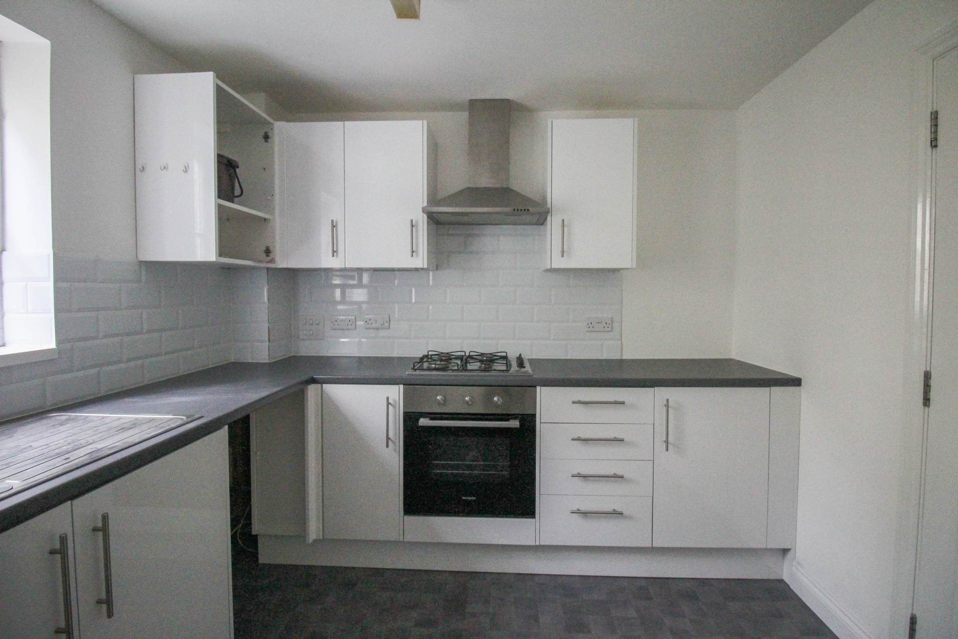 St James, Weston Village, Image 4