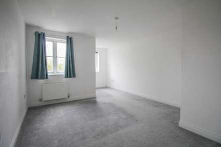 St James, Weston Village, Image 5