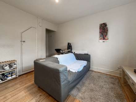 Southampton Street, Reading, Image 1