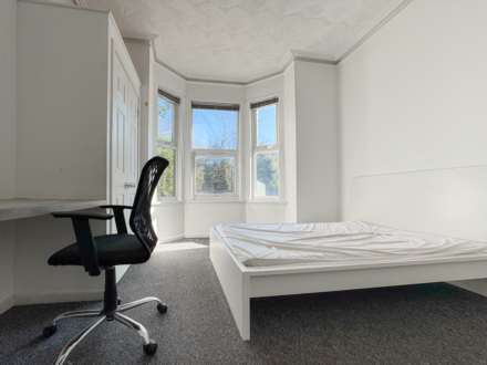 London Road, Reading, RG1 3NZ, Image 2