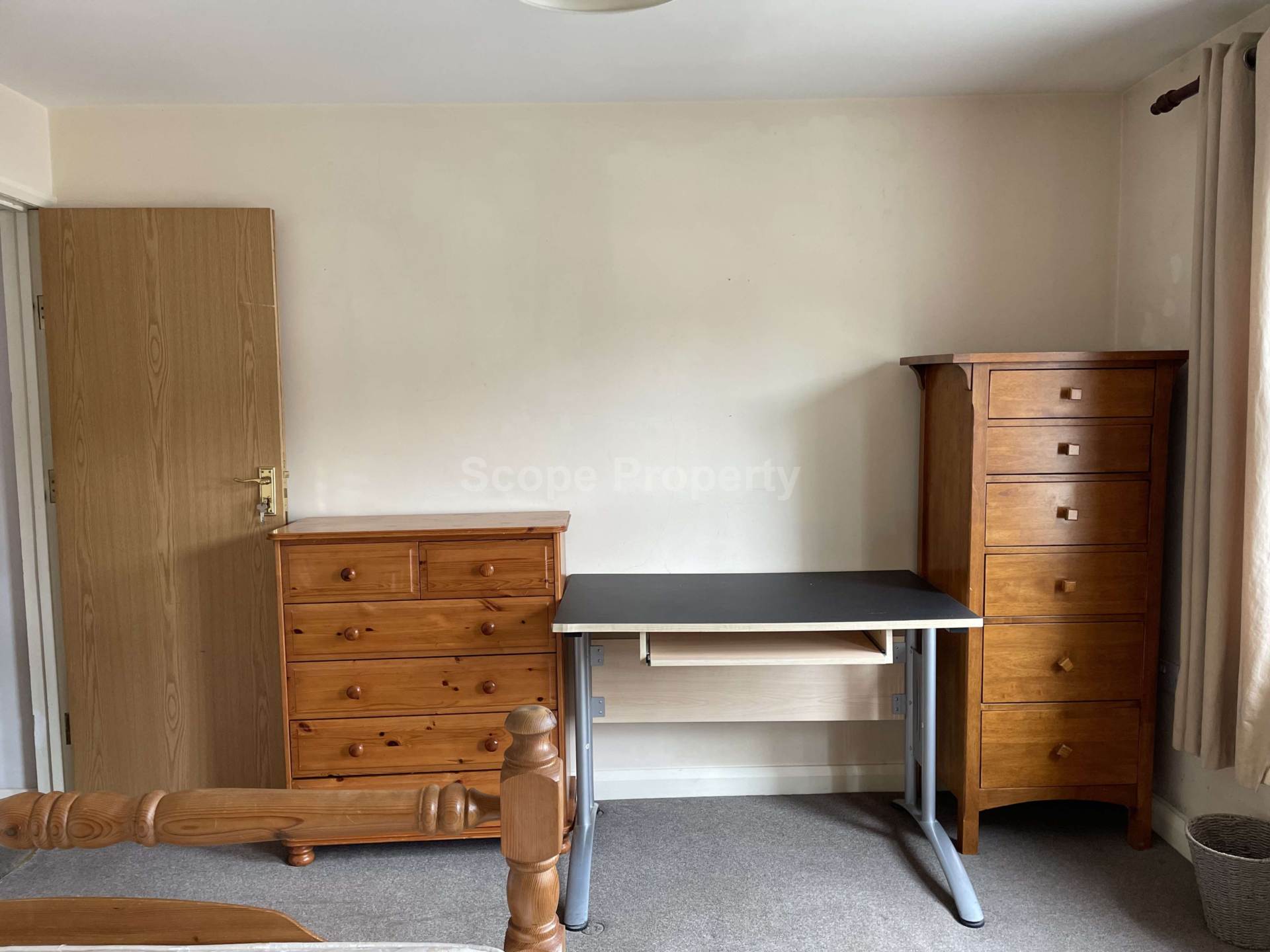 Pitcroft Avenue, Earley, RG6 1NN, Image 11