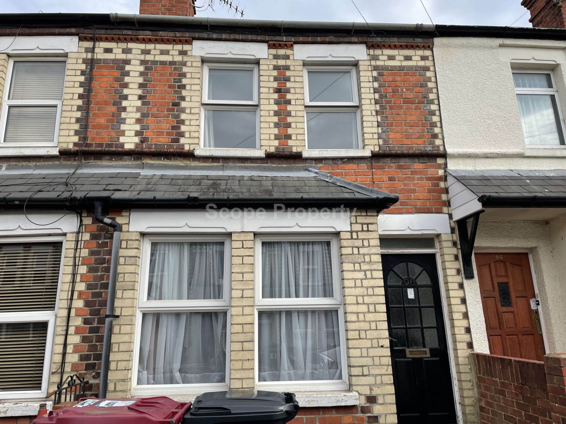 Pitcroft Avenue, Earley, RG6 1NN, Image 2