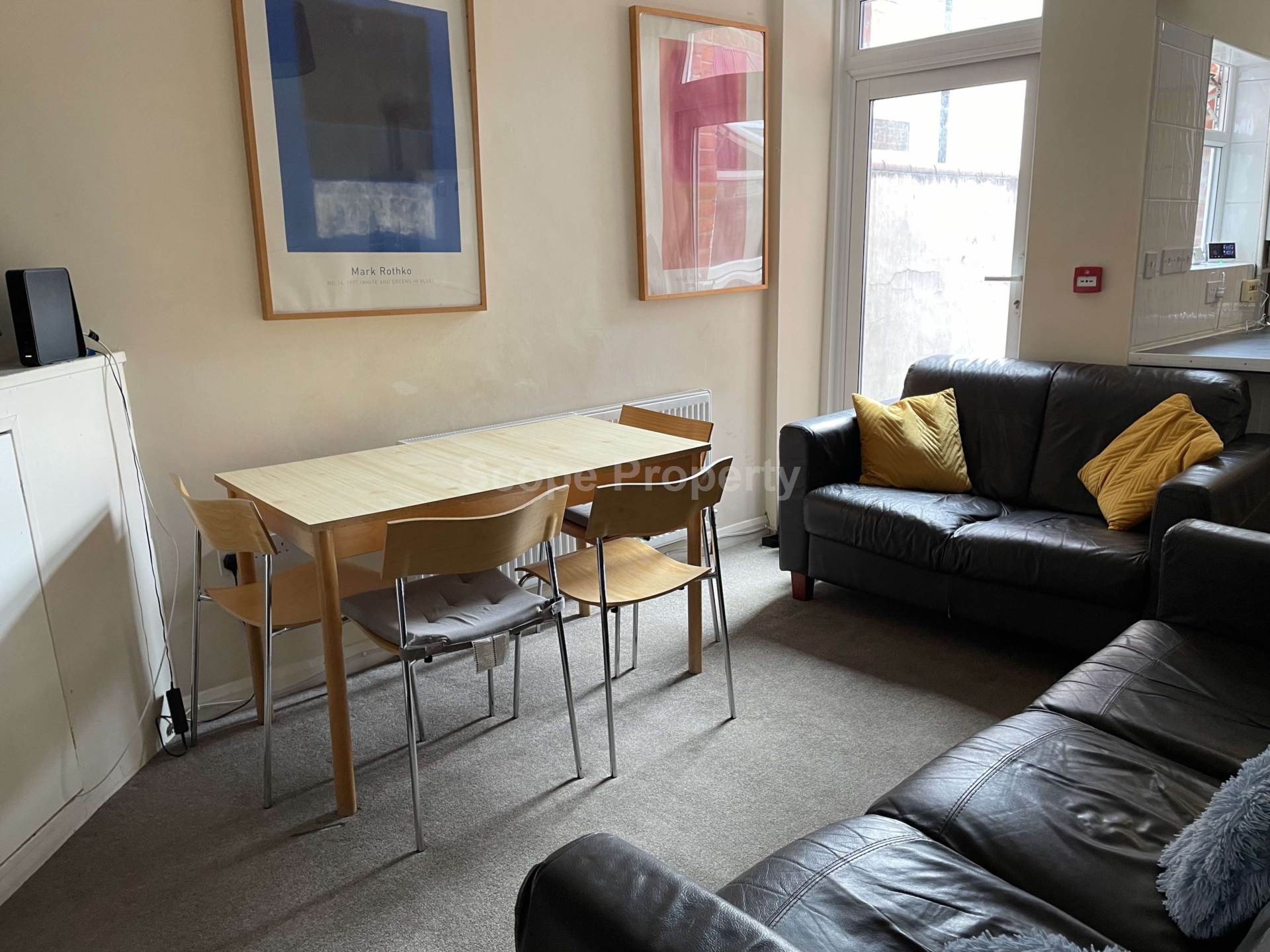 Pitcroft Avenue, Earley, RG6 1NN, Image 3
