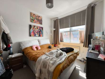 Basingstoke Road, Reading, RG2 0ER, Image 8
