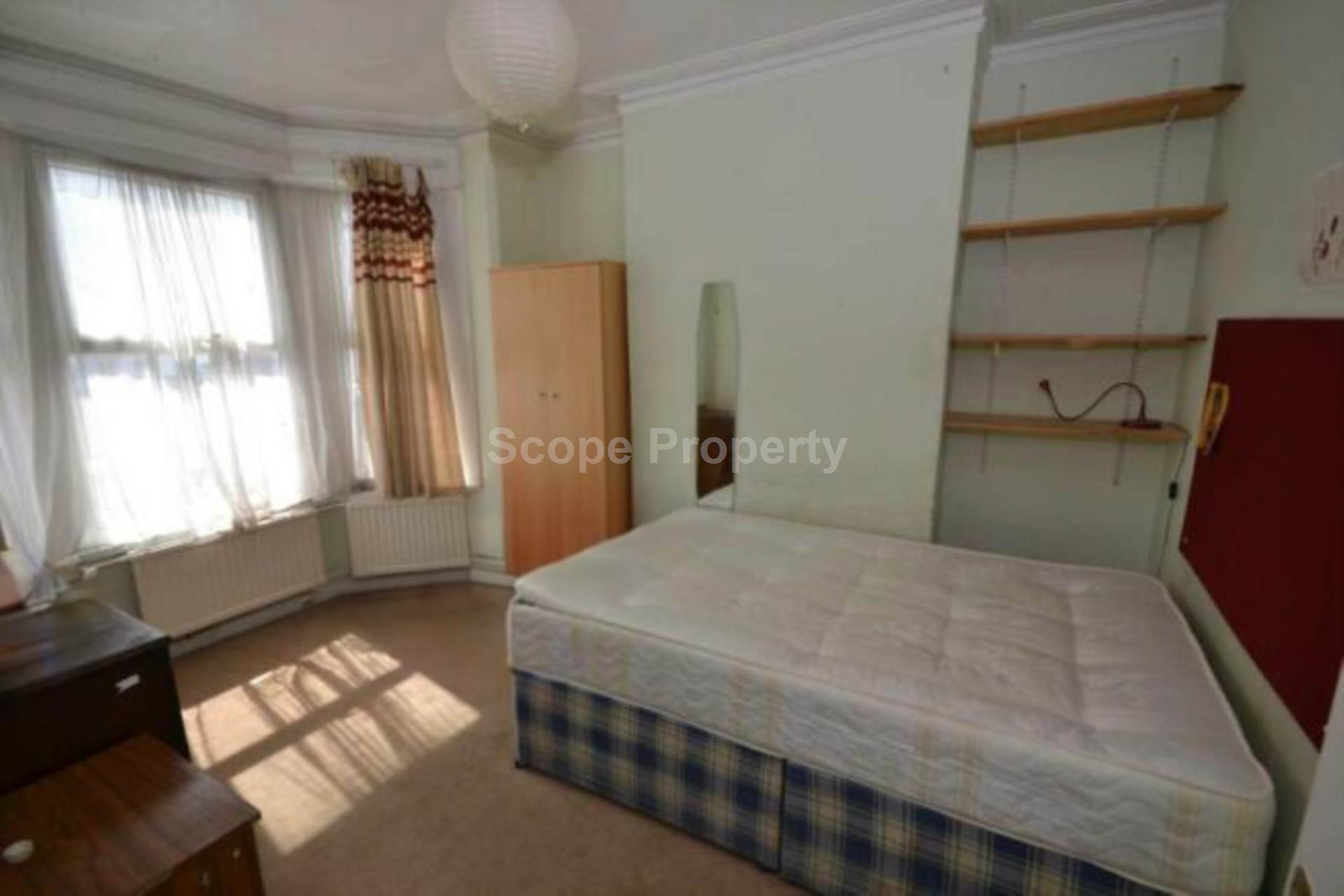 Norris Road, Reading, RG6 1NJ, Image 4
