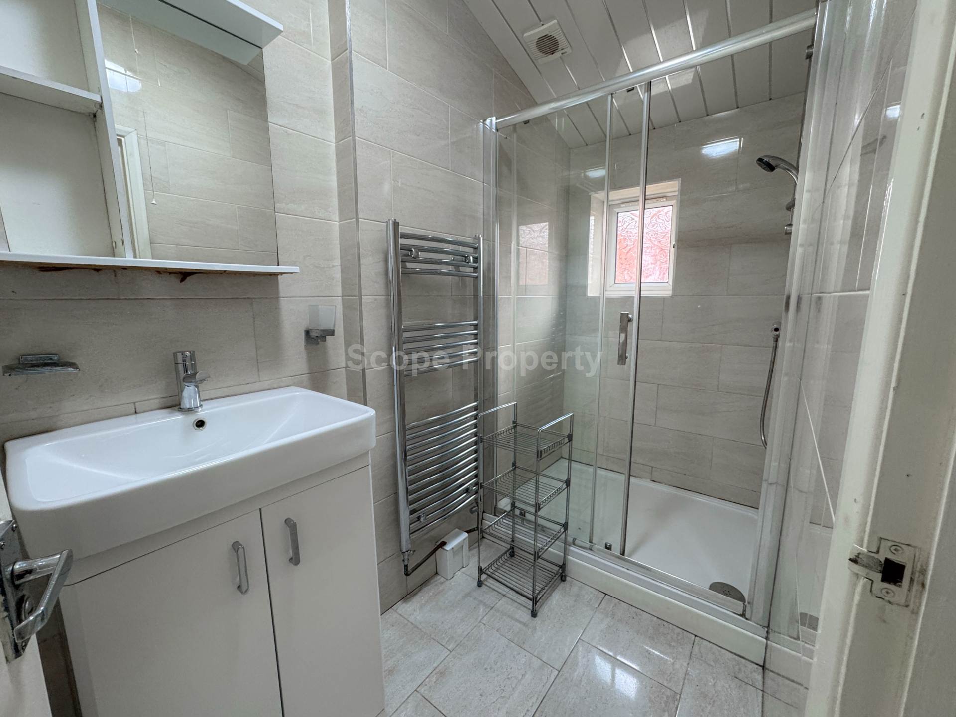 St Peters Road, Reading, RG6 1NT, Image 6
