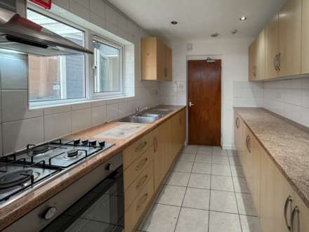 St Peters Road, Reading, RG6 1NT, Image 4