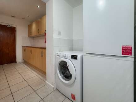 St Peters Road, Reading, RG6 1NT, Image 8
